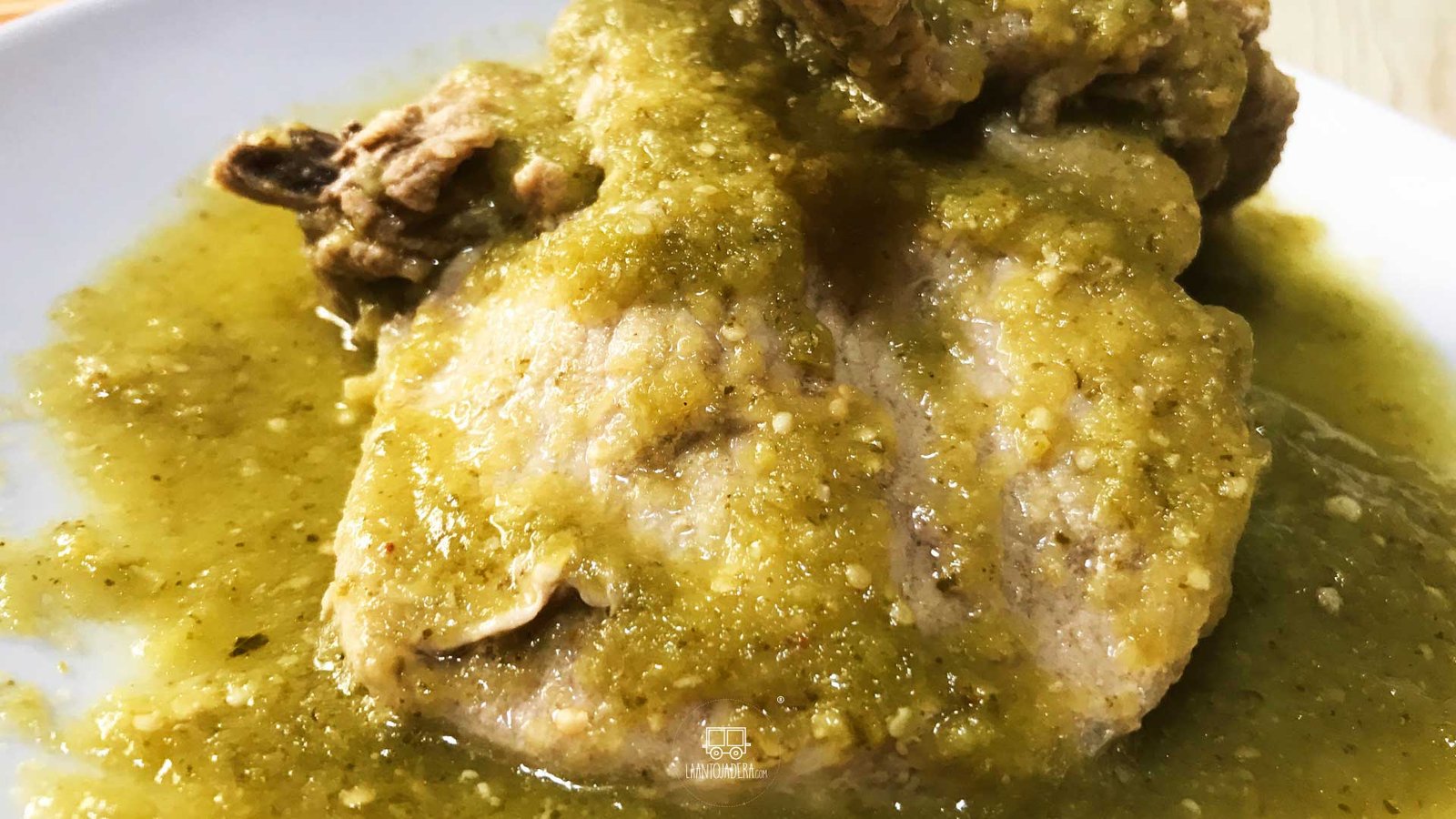 Chuletas de puerco en salsa verde Receta